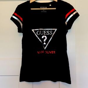 Lightweight Guess t-shirt